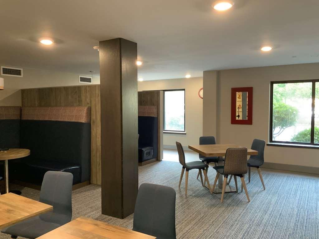 Oxford Suites Portland - Jantzen Beach Habitación foto
