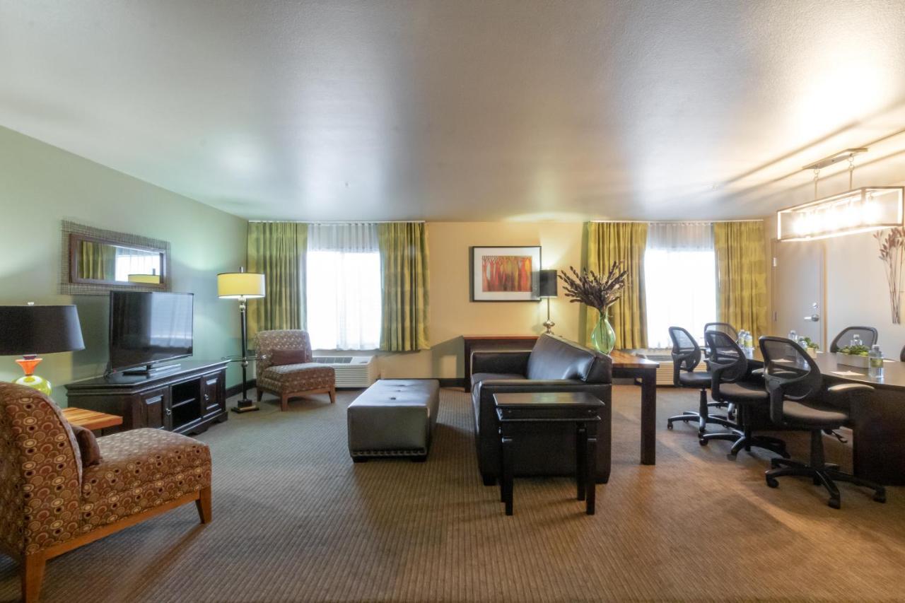 Oxford Suites Portland - Jantzen Beach Exterior foto
