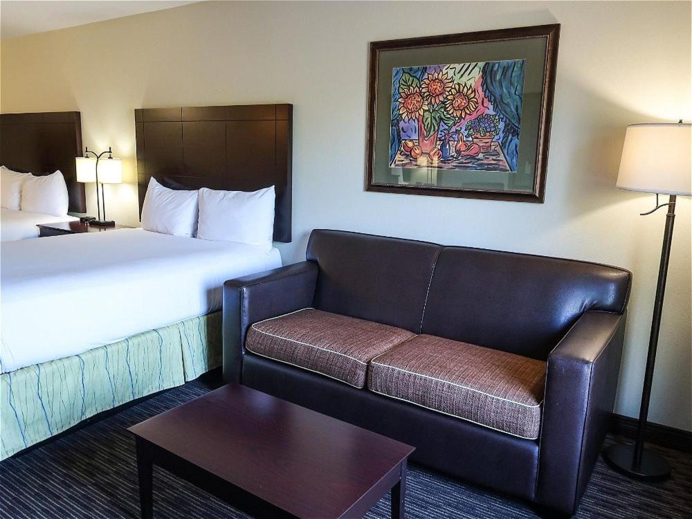 Oxford Suites Portland - Jantzen Beach Exterior foto