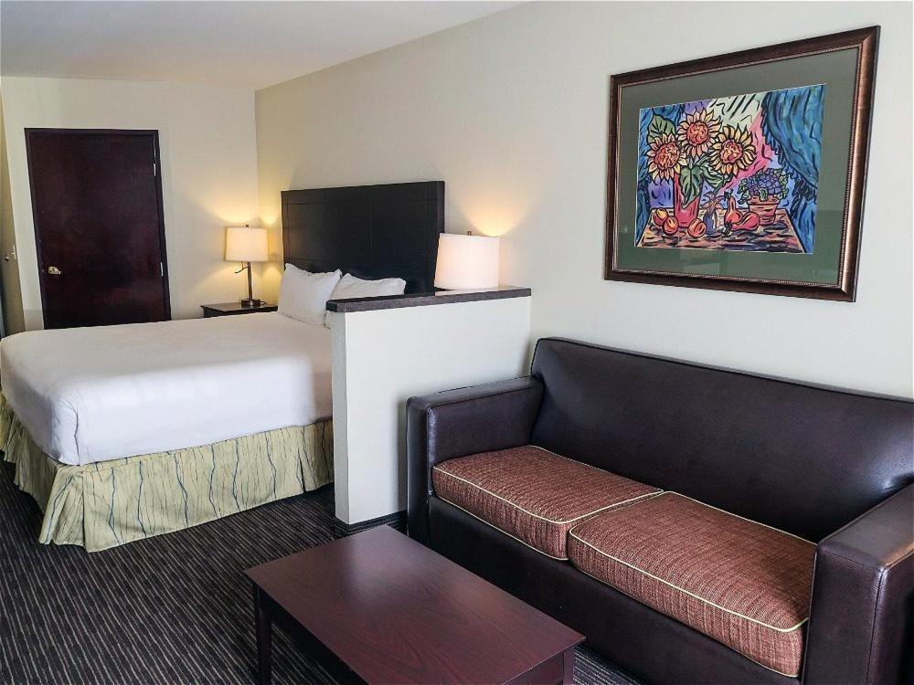 Oxford Suites Portland - Jantzen Beach Exterior foto